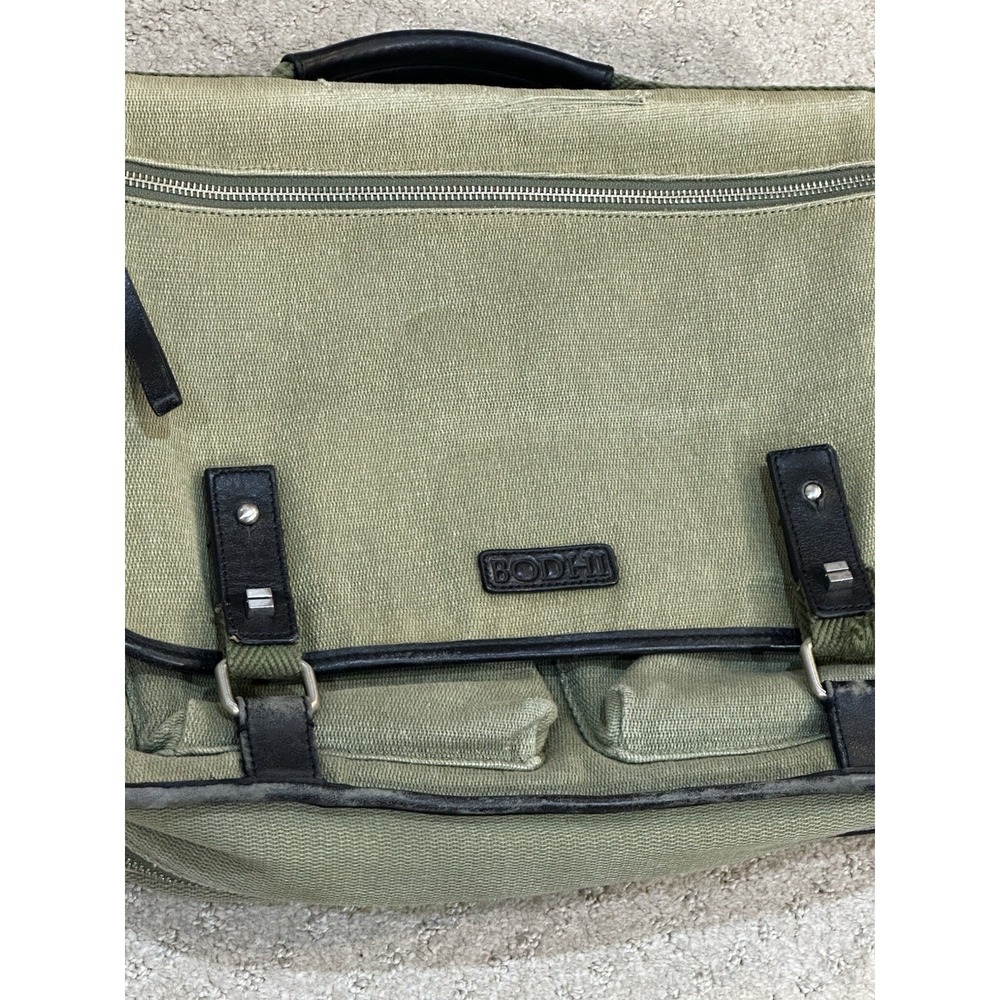 Bodhi Carrying‎ Case - Picture 3 of 16
